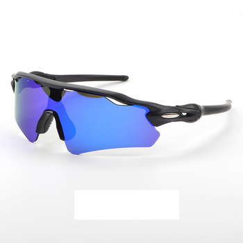 Nagykereskedelmi 9208 napszemüveg szett TR9 kültéri kerékpáros sportszemüveg férfiaknak és nőknek, sportszemüveg szélvédővel