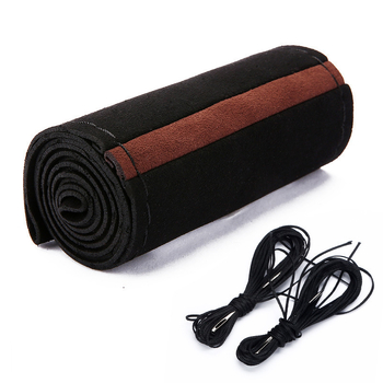 Ar rokām šūts zamšādas stūres rata pārsegs, centrālais atloks, nubuka āda, vissezonas stūres rata pārsegs