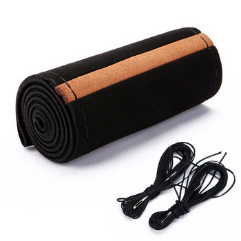 Ar rokām šūts zamšādas stūres rata pārsegs, centrālais atloks, nubuka āda, vissezonas stūres rata pārsegs