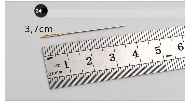 30-osaline pakk: ristpistenõelad, kuldse sabaga nõelad, tömbi otsaga nõelad, tikkimisnõelad, ristpistenõelad, nõelad ja niiditööriistad.