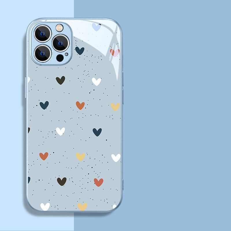 Iphone 11 tok szívecskékkel