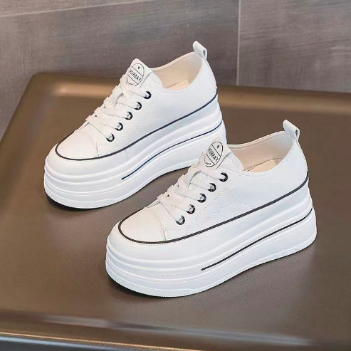 Novi model ženskih patika od eko kože sa platformom od 10 cm