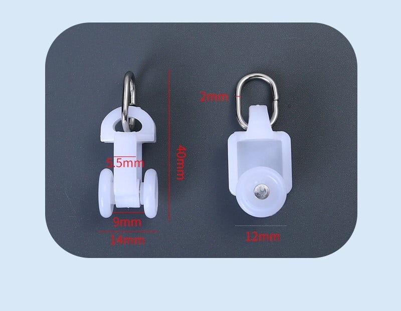 Užuolaidų bėgiai, ritininiai bėgiai, lubų kabliukai, kabliukai, ritinėliai, laikikliai, dušo užuolaidos, strypai, tvirtinimo skriemuliai, sklandytuvai, slankiojančios patalpos užuolaidos forma