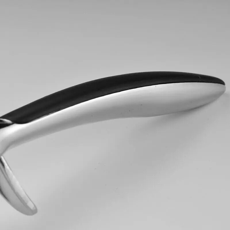 PizzAtHome cinko lydinio picos pjaustyklės peilis, sklandžiai besisukantis picos pjaustyklės ratukas su apvaliu peiliu makaronų pjaustyklė su rankenos kepimo įrankiais