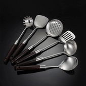 Natūralios medinės rankenos nerūdijančio plieno virtuvės reikmenų rinkiniai ryžių šaukštas kaušelis kiaurasamtis Mentele grandiklis Viso aptarnavimo maisto gaminimo įrankiai