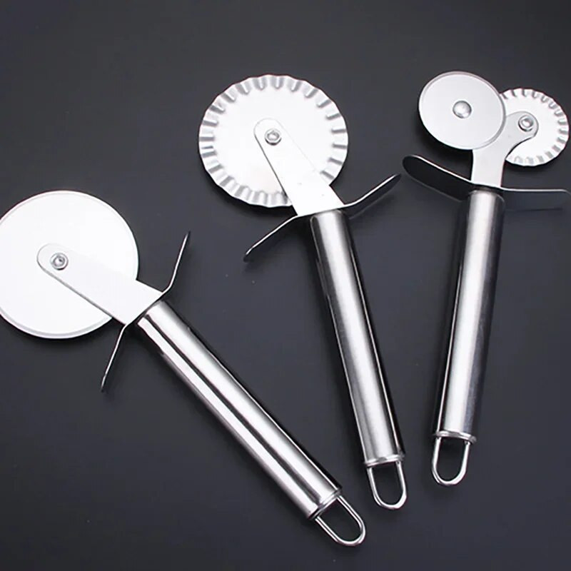 Oțel inoxidabil o singură roată dublă Cuțit pentru pizza Rotul de coacere Instrument de bucătărie Tăiere spaghete Vafe Dantela rotundă Aluat de patiserie