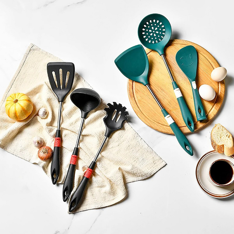 1vnt Nelipnūs virtuvės reikmenys Virtuvės reikmenys Pyragas BBQ kepimo įrankis Silikoniniai virtuvės reikmenys Mentele Kaušas Kiaušinių plakimo Kastuvas Šaukštas Sriuba