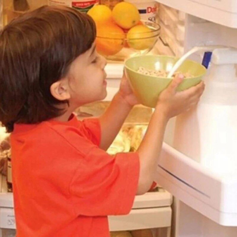 Vandens dozatoriaus elektrinis maišytuvas, tinkamas ledinių gėrimų pieno sultims, apsaugotas nuo purslų buteliuko snapeliu