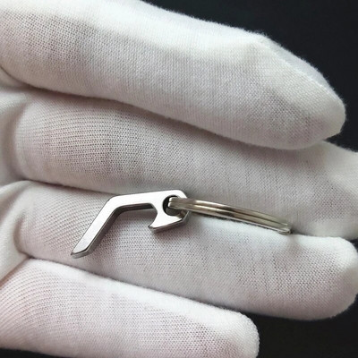 Aranyos sörösüvegnyitó kulcstartó Hordozható rozsdamentes acél kulcstartók férfiaknak Mini fém üvegnyitó konyhai kütyük Kulcstartó