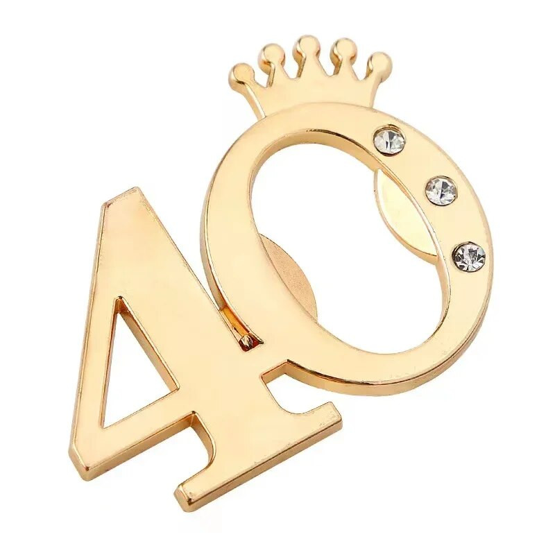 1vnt įmonės jubiliejaus suvenyrinis alaus butelio atidarytuvas su numeriais Gimtadienio dovanos svečiams Vakarėlio suvenyrų pakuotės butelių atidarytuvas