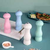 6 colių druskos ir pipirų malūnėlis, masyvios medienos prieskonių pipirų malūnėlis su stipriu reguliuojamu keraminiu virtuvės maisto ruošimo įrankiais