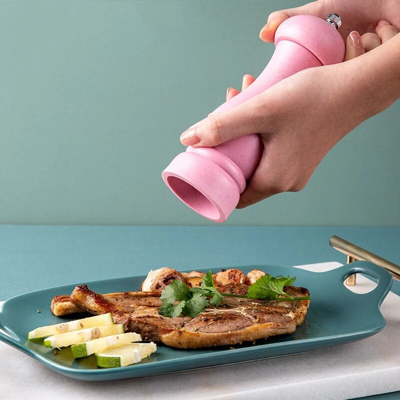 6 colių druskos ir pipirų malūnėlis, masyvios medienos prieskonių pipirų malūnėlis su stipriu reguliuojamu keraminiu virtuvės maisto ruošimo įrankiais