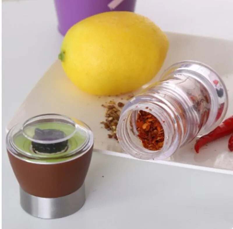 1 gab. Manuāla sāls piparu dzirnaviņas Garšvielu pudele Garšvielu malšanas trauki Regulējami dzirnavu kratītāji Virtuves sīkrīki