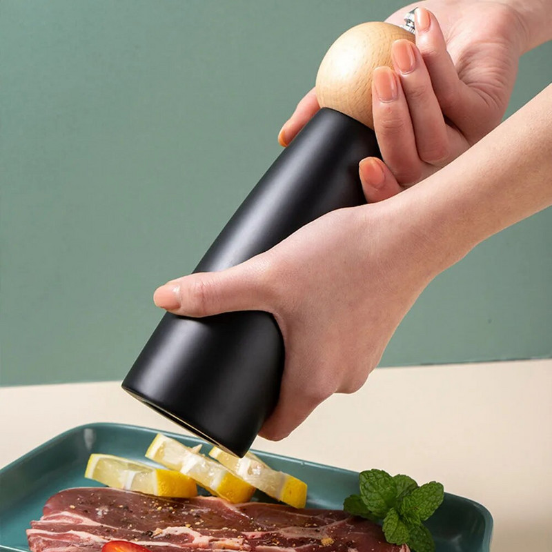 Rankinis pipirų malūnėlis Medinis druskos ir pipirų malūnas Daugiafunkcis Cruet virtuvės įrankis su keramine smulkintuvu virtuvės namų ūkiui