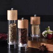 Ąžuolo medienos druskos ir pipirų malūnas Daugiafunkcis rankinis pipirų malūnėlis Cruet virtuvės įrankis su keramine malūnėle