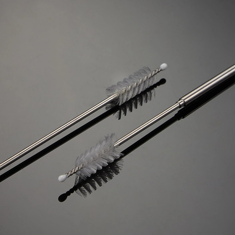 Újrafelhasználható teleszkópos szívószálak kefével 304 rozsdamentes acél szívószálak koktél söritalokhoz Fém szívószálak bár ivóedények