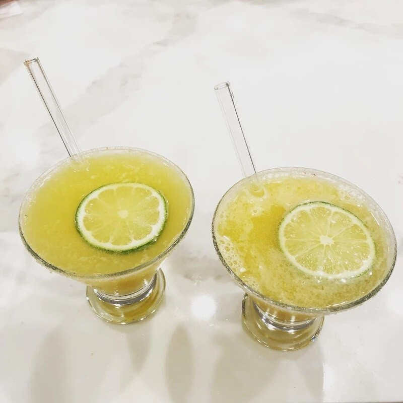 6 hüvelykes rövid üveg szívószálak Újrafelhasználható szívószálak Környezetbarát szívószálak koktélpoharakhoz Bár Italtartó Tartozék