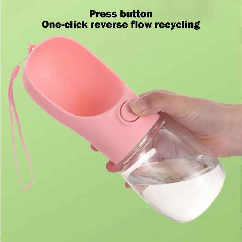 2 viename naminių gyvūnėlių vandens butelis Nešiojamas nepralaidus naminiams gyvūnėliams lydintis puodelis šunų kelionių vandens butelis vaikščiojant geriamojo maisto dubenėlio reikmenys