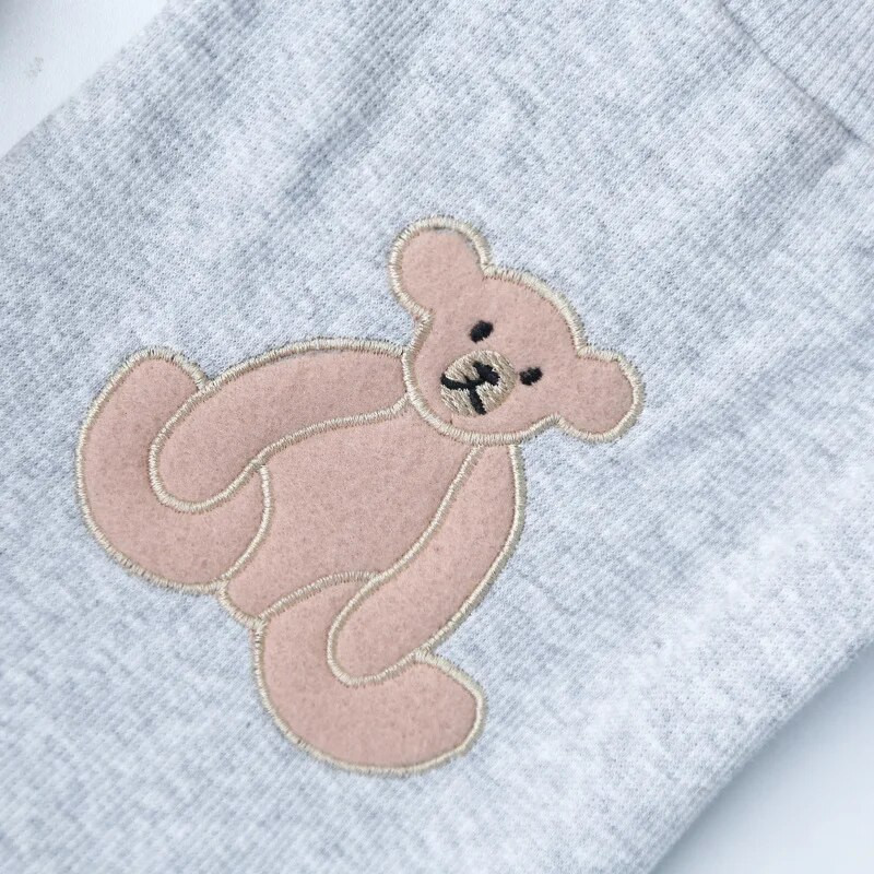 2023. gada jauns pavasara un vasaras mājdzīvnieku apģērbs, lāču raksta džemperis un ērtas kucēnu drēbes rotaļu Hiromi maziem un vidējiem suņiem