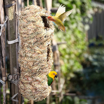 Ръчно плетена къщичка за птици Естествена трева Птиче гнездо Заслон Колиба Скривалище за малки птици Отвън Врабчета Висящи къщички за гнезда за папагали