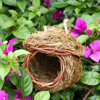 Ръчно изработена къщичка за птици и гнездо Творческа екологична тревна плетена клетка за птици за градинска декорация Клетка за птици Външно птиче гнездо
