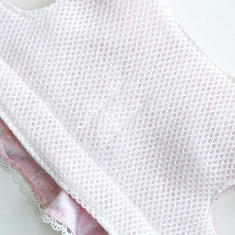 Нагръдник за кучешка рокля Момиче Комплект нагръдник и каишка за куче Цвете Нагръдник за куче Сладко малко куче Котешки нагръдник Рокли Облекло за домашни любимци Цветя Дрехи