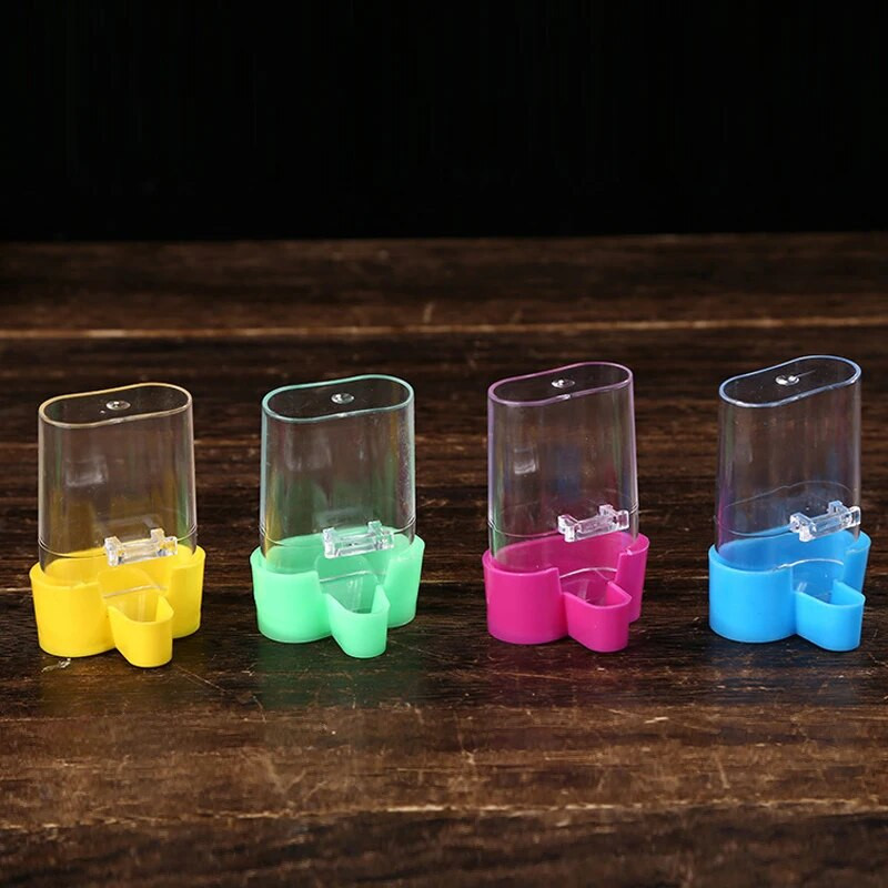 Aukštos kokybės automatinis girtuoklis paukščių reikmenys lesyklėlė geriamasis puodelis vandens girdytuvas naminių gyvūnėlių dozatorius butelių dubenys naminių papūga 1 vnt.