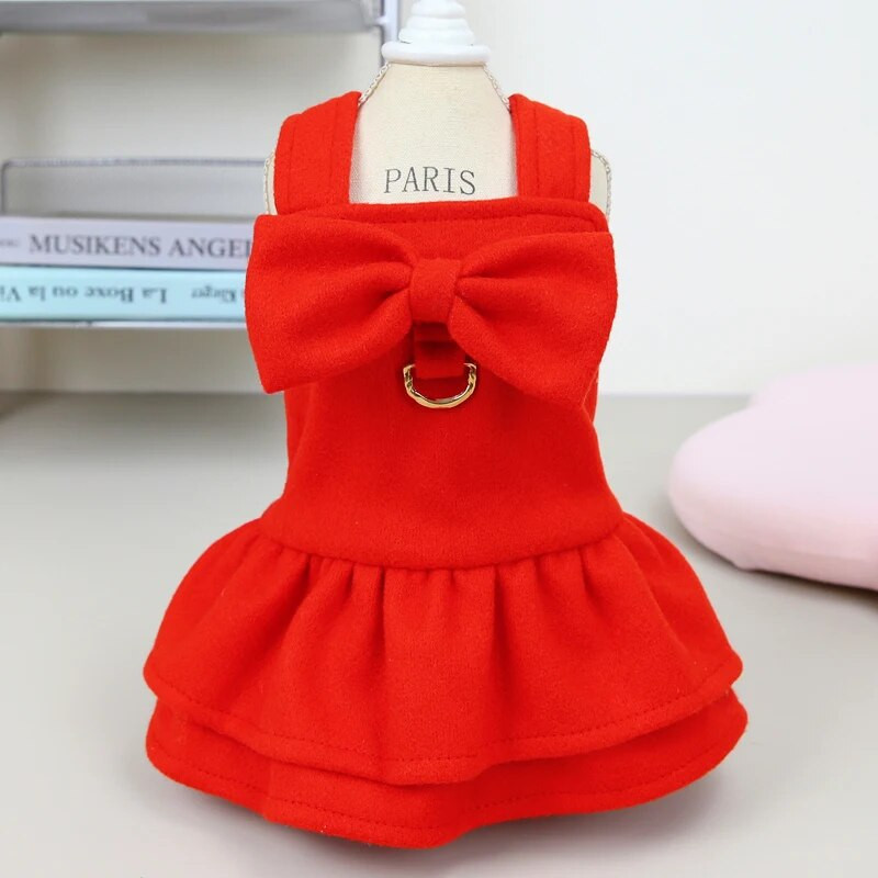 Mieli princesės šunų krūtinės rūbai, petnešėlės, liemenės su pavadėliu Naujųjų metų šuniukas, mažas gyvūnas, raudonas lankelis lauke vaikščiojantis gyvūnėlio pavadėlis katei