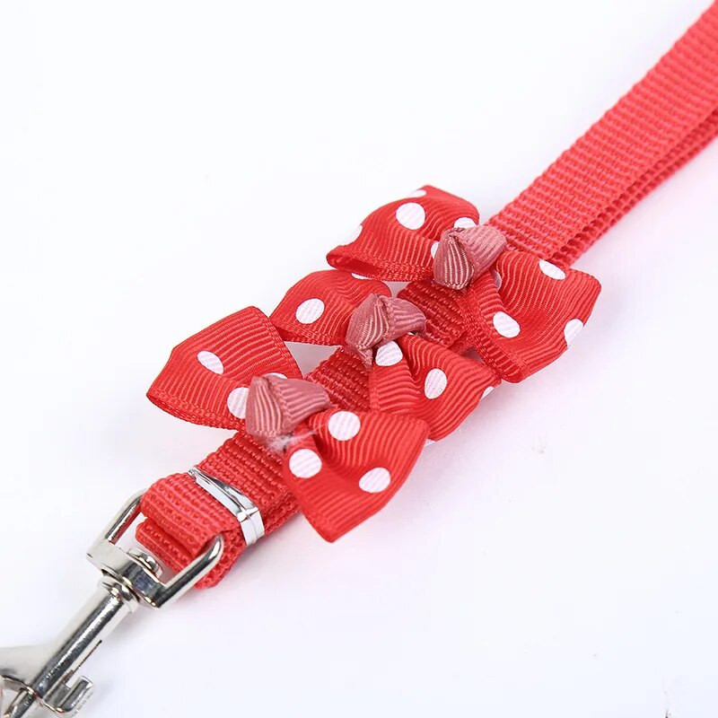 Állítható hám és póráz masnival kis kutyanyakörvvel, nylon macskahám sétakötéllel, mackó chihuahua kölyökkutya számára