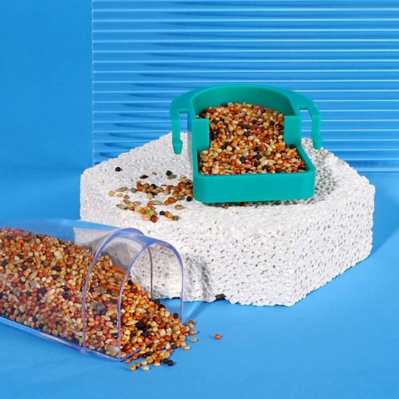 Papagájetető madárvíz-adagoló doboz, szivárgásmentes, automatikusan áramló madarak tápláléktartálya Könnyen telepíthető kisállat madarak ketrectartozékai B03E