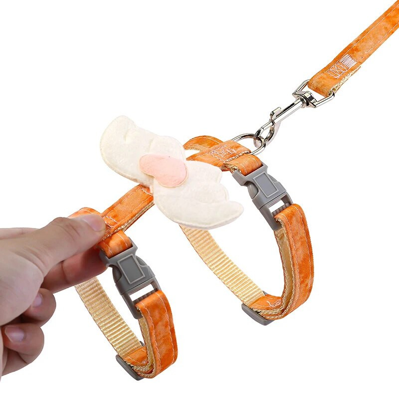 I-alakú aranyos szárnyas kutya hám nyomkövető póráz szett színátmenetes színű macskajárási kellékek kültéri kitörésmentes gyorskioldás