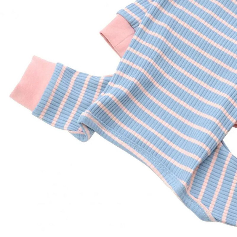 Koerte kombinesoonid triibulise mustriga kontrastses värvitoonis Lemmiklooma püksiriie O kaela kangas Liibuv kassipoegade koerte pidžaamakostüüm talveks