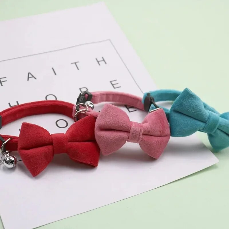 Kisállat nyakörvek Kisállat csengőnyakörvek Aranyos macska nyakörvek Háziállatok Kellékek Többszínű Állítható Háziállatok Öltöző eszköz Kisállat kiegészítők Macskák