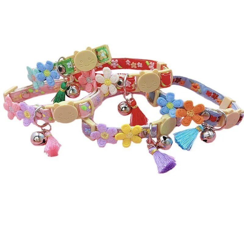 Mielas naminių gyvūnėlių antkaklis, reguliuojami kačių antkakliai su gėlių kutais, saugos sagtis, kad katės antkaklis nepamestų, reikmenys naminiams gyvūnėliams