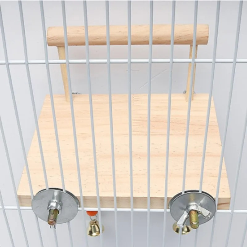 Paukščių sūpynės žaislas, medinis papūgos ešerio stovas su kramtomaisiais karoliukais, narvelio žaidimų aikštelė, skirta papūgos paukščiams