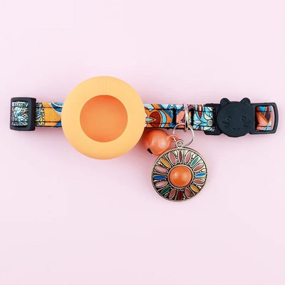 AirTag нашийник за котки, интегриран GPS нашийник за котки с държач за въздушни етикети и звънец, регулируема отделяща се нашийник за котки за момичета момчета котки кученца