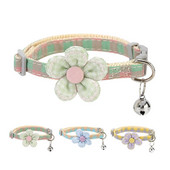 Nešiojamos gėlės naminiams gyvūnėliams šunų antkaklis pavadėlis PU odinė katės grandinėlė, kaklo dirželis meškiuko mopso mada