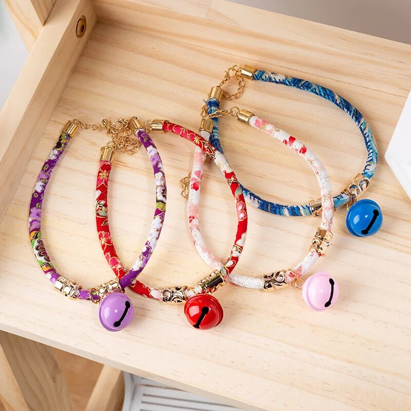 Nova mačka zvonasta ogrlica mačka u starinskom stilu pas zec mačić ogrlica na uvlačenje u japanskom stilu zvonasta ogrlica boemske potrepštine za kućne ljubimce