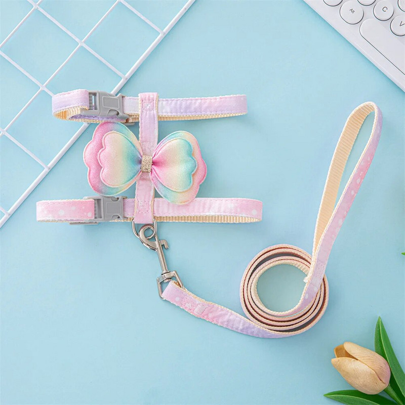 Нагръдник и каишка за домашни любимци с лък, регулируемо въже за ходене на котки против откъсване, каишка и нагръдник за малки домашни любимци с бърза катарама Консумативи за котки