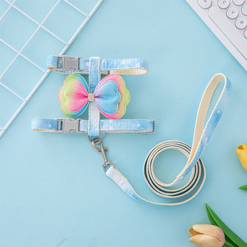 Нагръдник и каишка за домашни любимци с лък, регулируемо въже за ходене на котки против откъсване, каишка и нагръдник за малки домашни любимци с бърза катарама Консумативи за котки