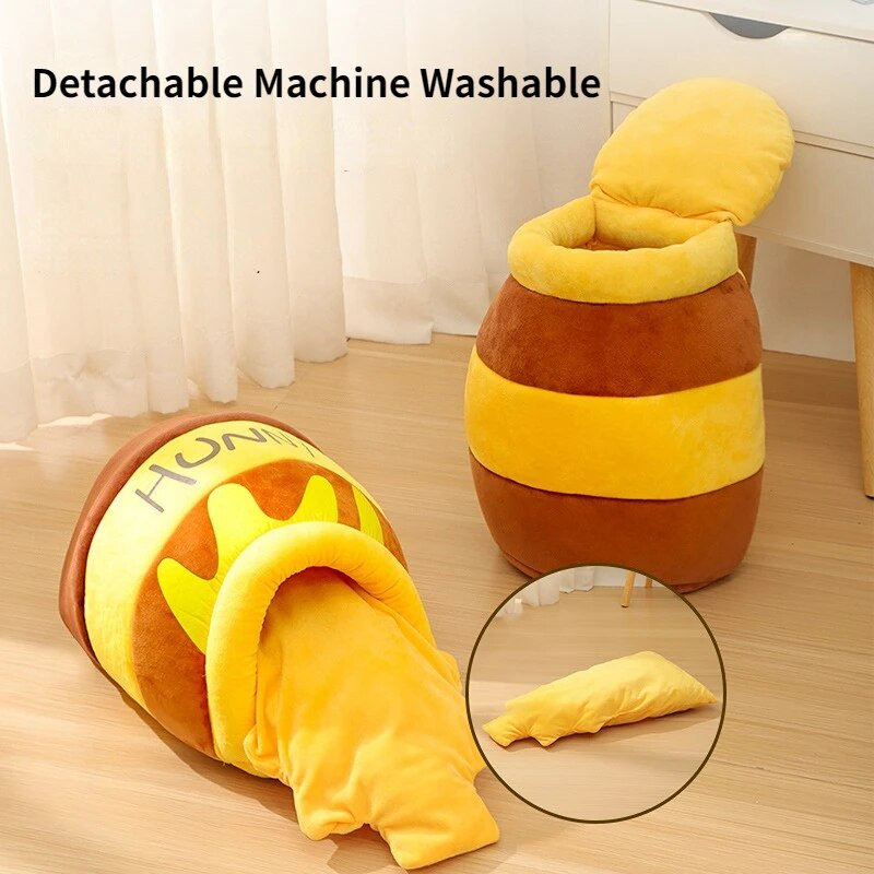Легло за котка Къща Аксесоари за домашни любимци Четири сезона Плюшена постелка Кошница с възглавница за котки Форма на буркан с мед Продукт за домашни любимци за малки котки