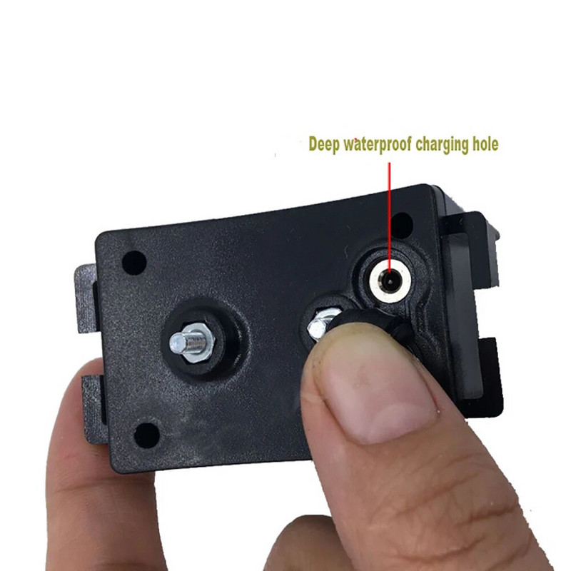 За 1 куче Запушалка за лай на домашни любимци Предотвратяване на кучешки лай за големи и малки кучета Електронно дистанционно управление Нашийник с електрически удар