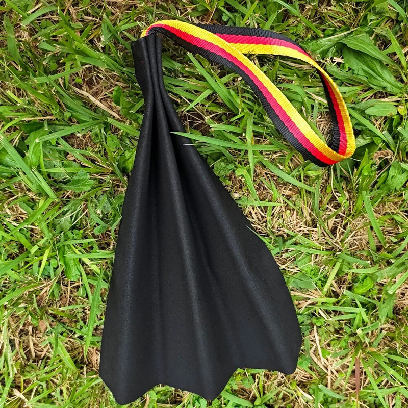 Šuns dresuojantis odinis/medžiaginis skuduras K9 šuniukų žaislas, skirtas augintiniams kandžioti, treniruoti įkandimo rankenėlę Žaiskite žaidimą „Tug of War“ su rankena