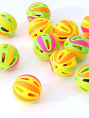 Παιχνίδια γάτας Πολύχρωμα Splicing Bell Ball Μεγάλη Cat Toys Cat Self Hi Bell Παιχνίδια για κατοικίδια Προμήθειες για κατοικίδια Τυχαία χρώματα