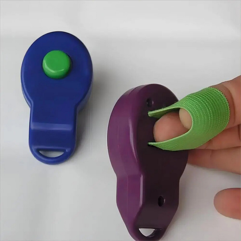 1 бр. Pet Dog Training Sounder Dog Training Tool Колан Еластичен домашна котка и куче "щракване" Sound Clicker Command Pet Supplies
