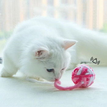 MADDEN Забавни играчки за котки Цветни топки от прежди със звук на звънец Интерактивна играчка за дъвчене за коте Плюшена играчка Топка Котешки консумативи
