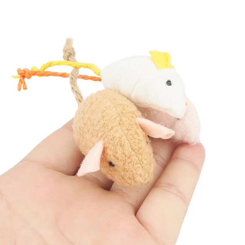 Egérjáték interaktív macskamenta plüss egér macskajátékok kiscicáknak, akik karcolást szimulálnak.