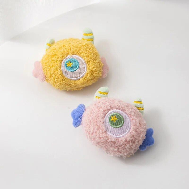 Vicces macskák játék nyikorgó aranyos plüss macska játékszerek interaktív cica mini fogcsikorgatás rágójáték kisállat kiegészítők