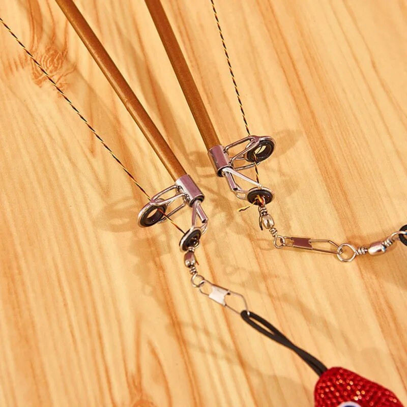 Kisállat macska játék bot toll pálca játékok Interaktív hal alakú teleszkópos horgászbot Macska ugrató játék kellékek véletlenszerű színek