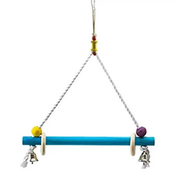 1бр Bird Swing Toy Устойчив на ухапване дървен папагал Костур Bird Cage Висяща играчка със звънец Parrot Stand Toy качели для попугаев
